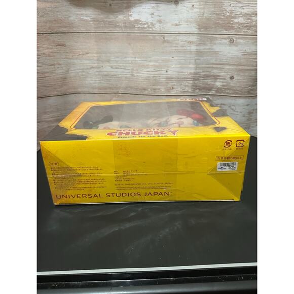 Hello Kitty Chucky & Tiffany 9" Plushes With Box Limited universal studios Japan - Picture 8 of 9